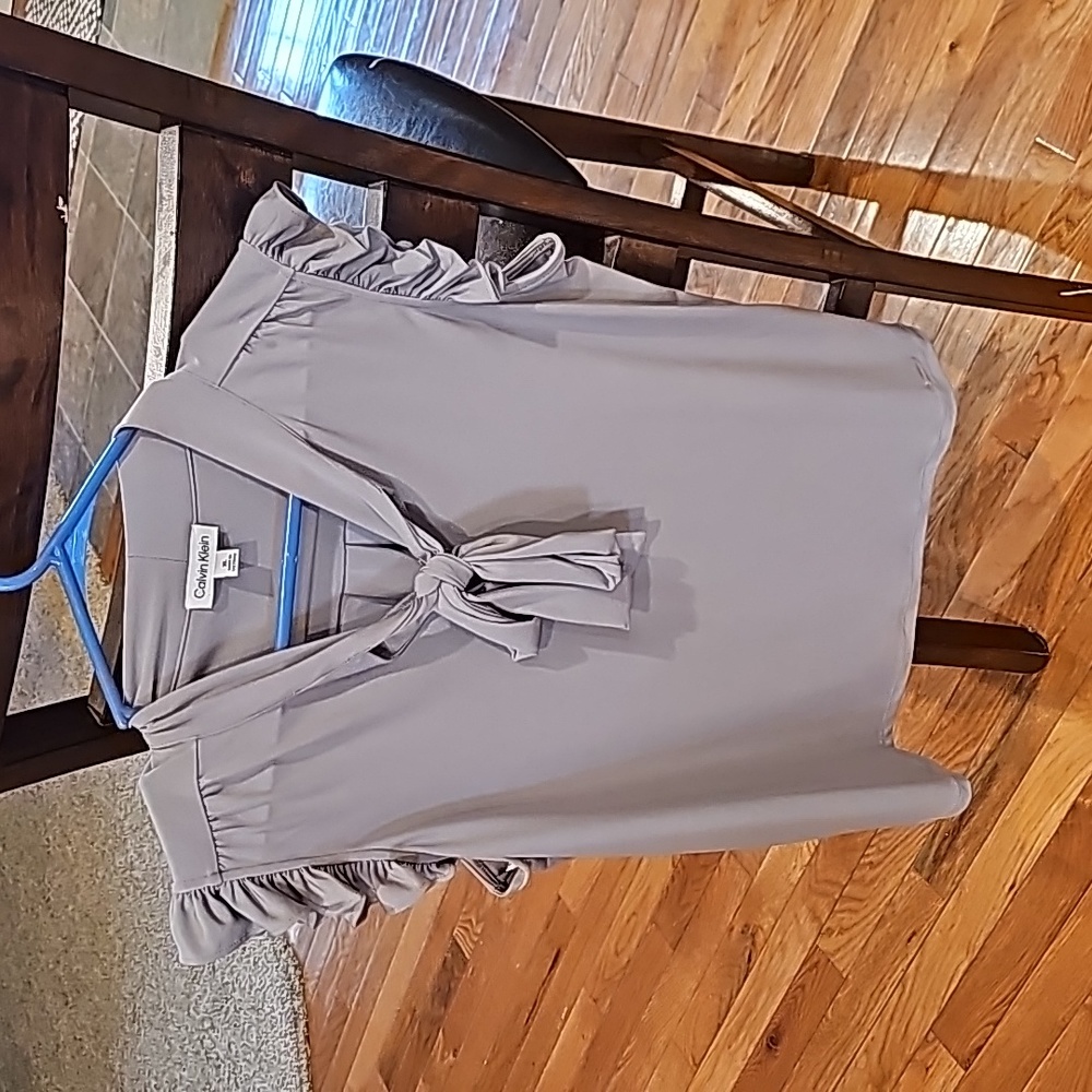 Womans Clavin Klein Dressy top